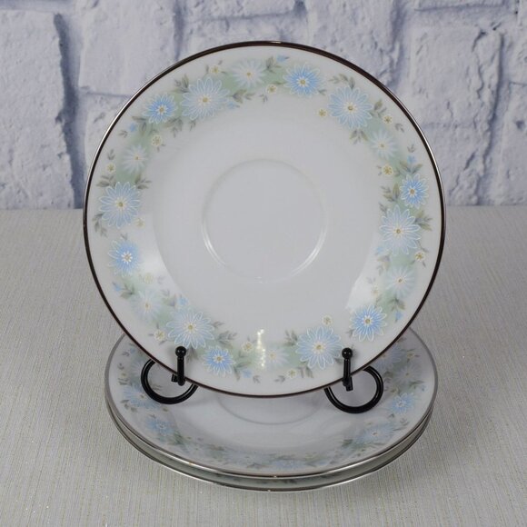 Noritake Blue Charm Flowers Platinum Bowls 4-Set - Picture 2 of 10